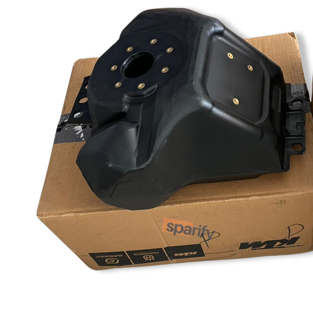 Ktm duke 200 online fuel tank price
