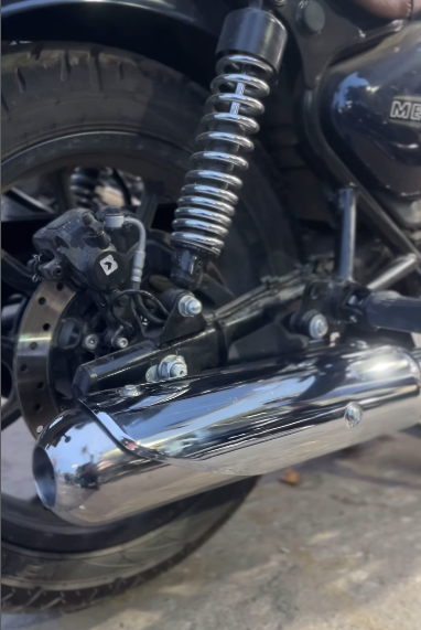 RE Meteor 350 way2speed performance gunner exhaust ( gloss finish )