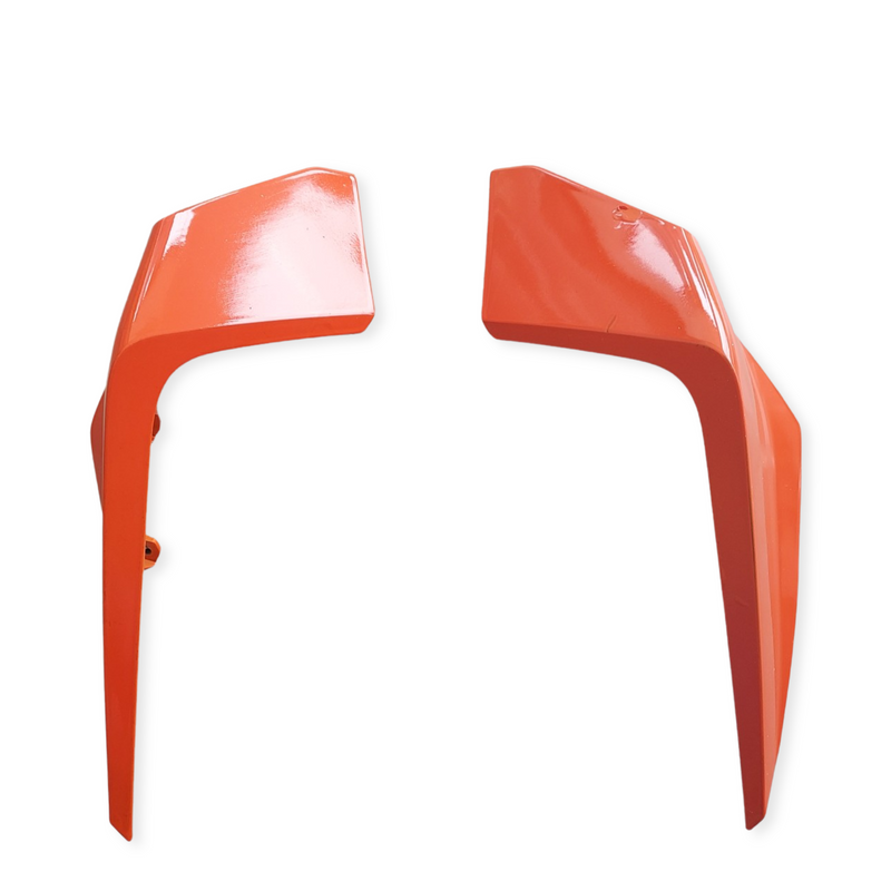 Duke 250 bs4 headlight side panels orange | compatible for hallogen headlamps only